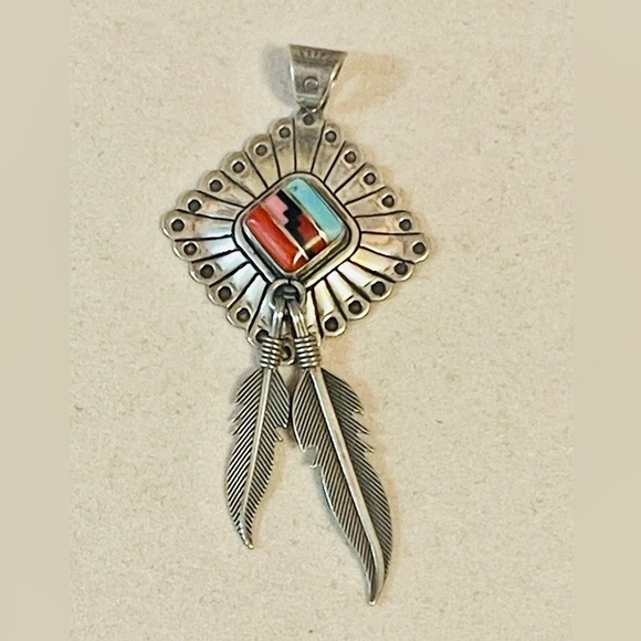 VTG SOUTHWESTERN STRERLING SILVER FEATURES PENDANT Gemstones Inlay - Picture 1 of 7